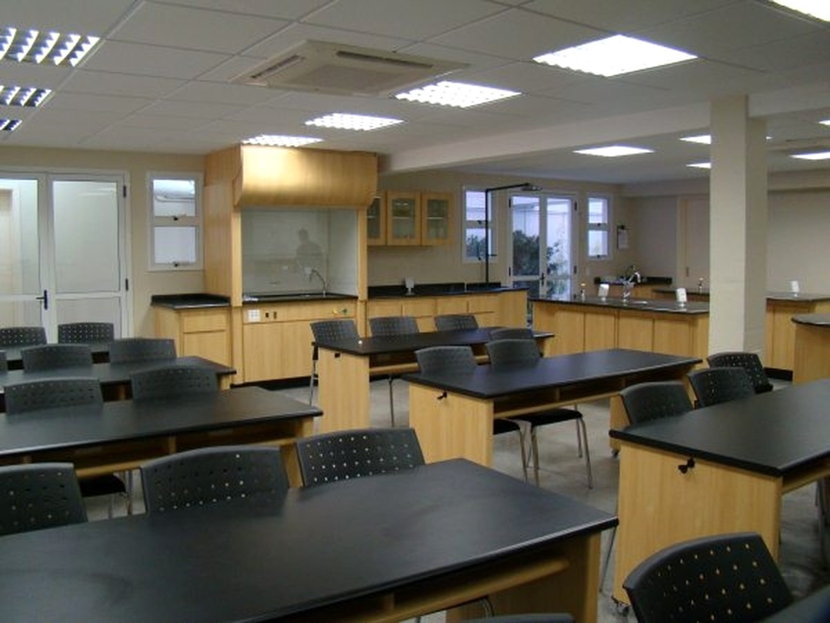 Bancadas para laboratório